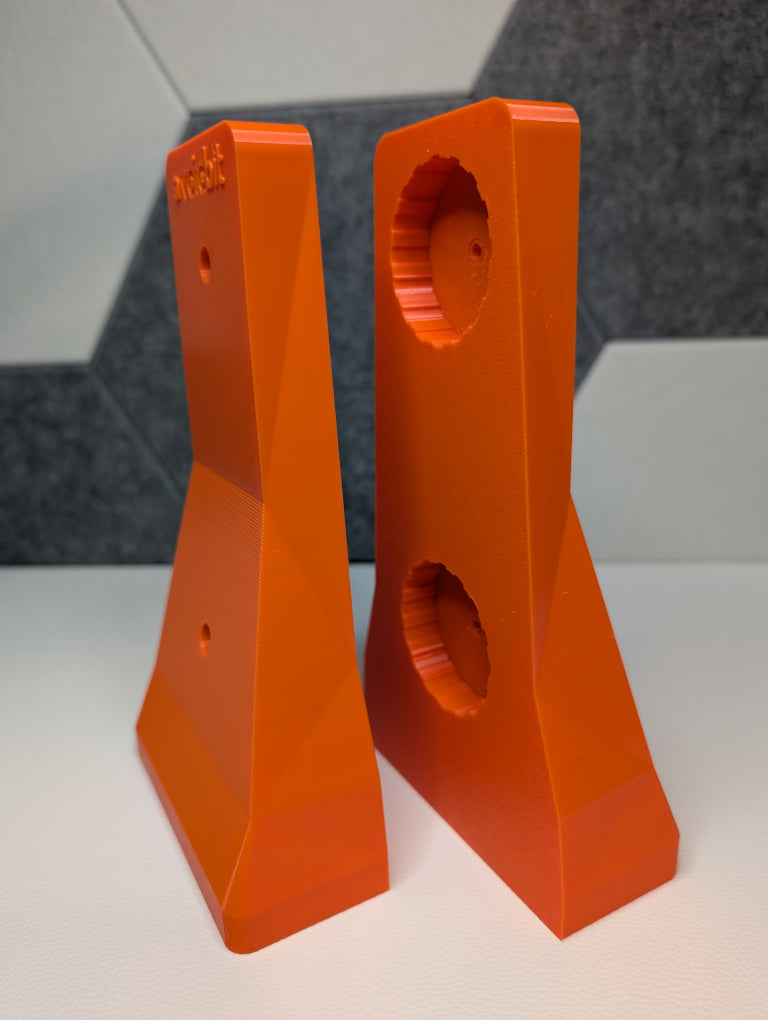 BitTrak - Desktop Endcaps