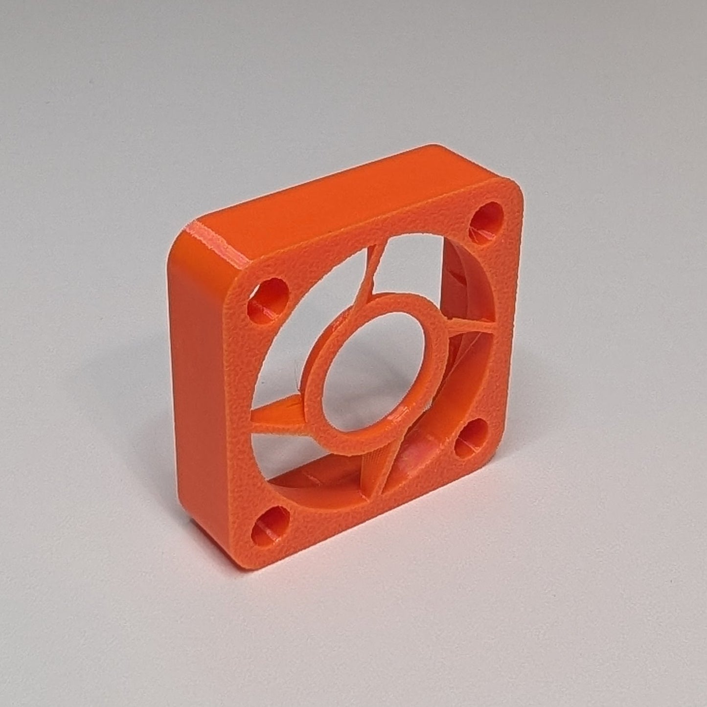 4020 Fan Grill: Sleek Style for Your Cooling Setup