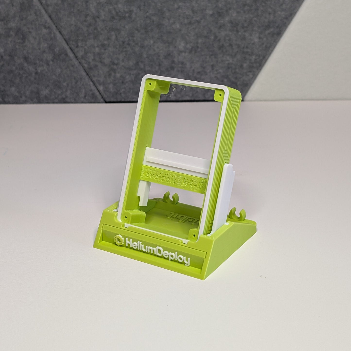 LaunchPad: Nerdaxe (HD)